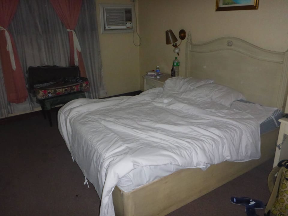 Dunkles Zimmer Hotel Veniz