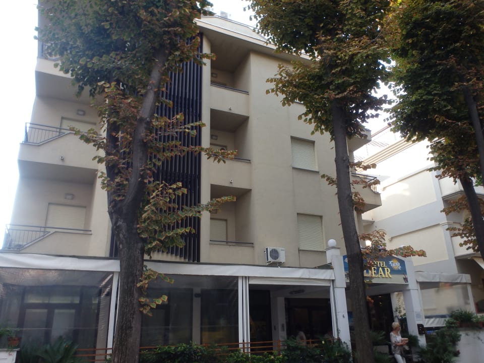 Außenansicht Hotel Dear