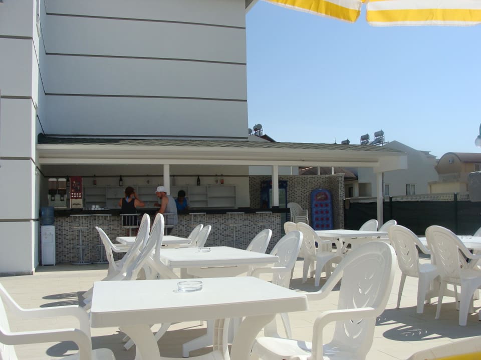 Barbetrieb  Opia Hotel