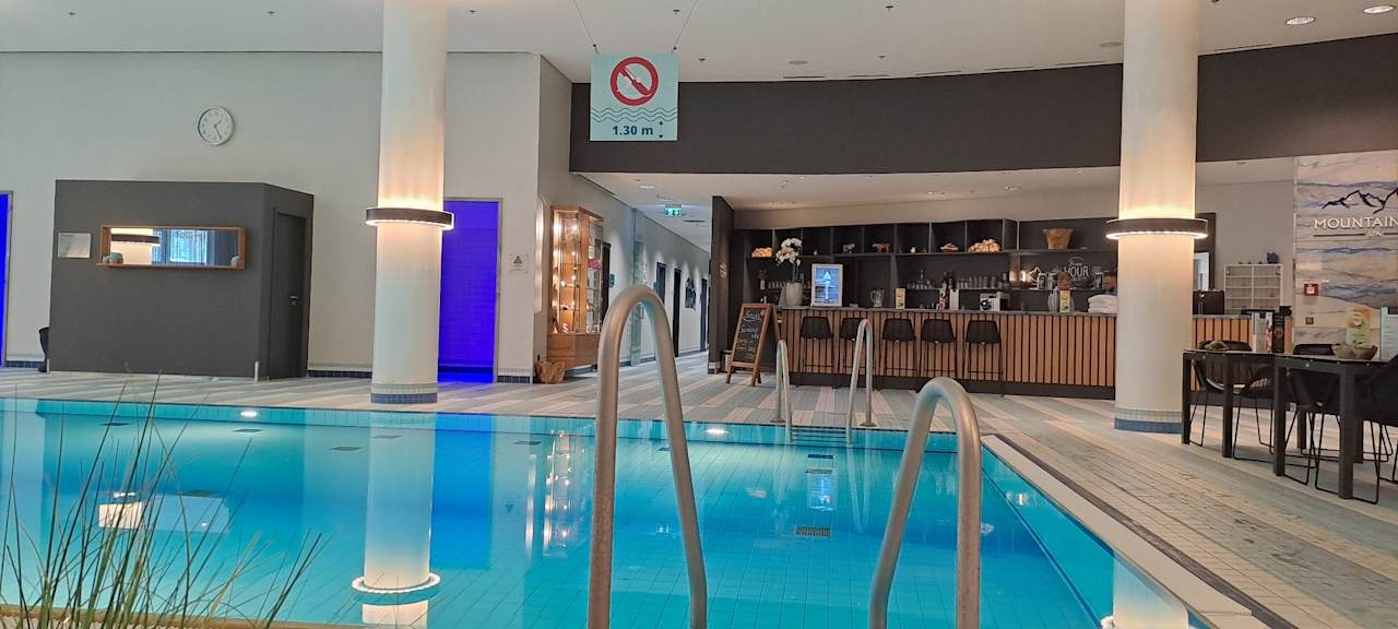 Pool Hilton Munich Airport