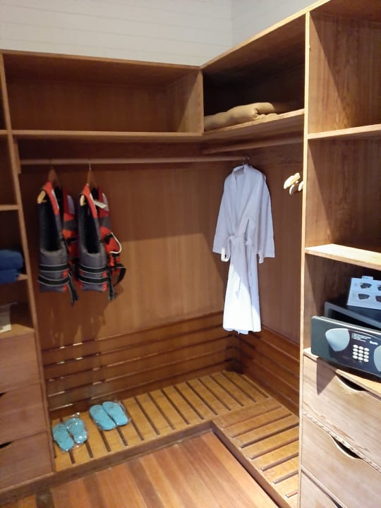 Zimmer Meeru Maldives Resort Island