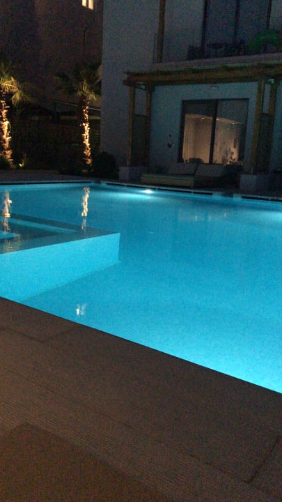 Zimmer Paralos Lifestyle Beach