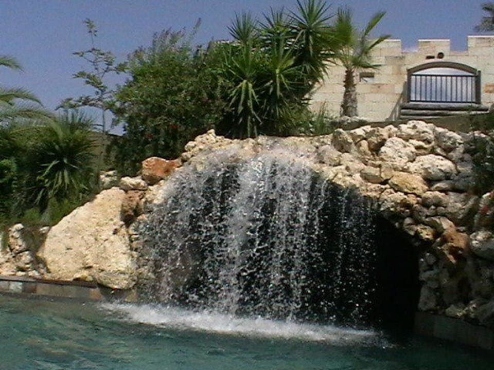 Amazon Water World Club Grand Side