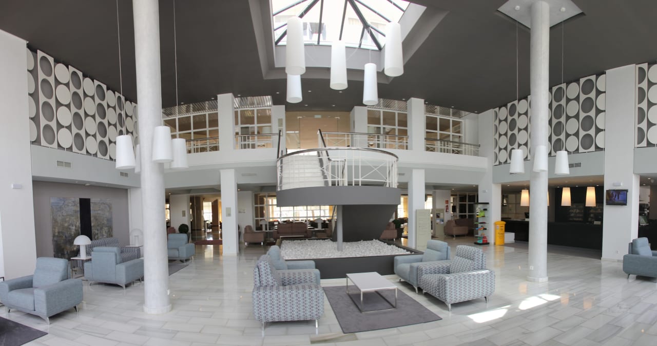 Lobby Protur Vista Badia Aparthotel