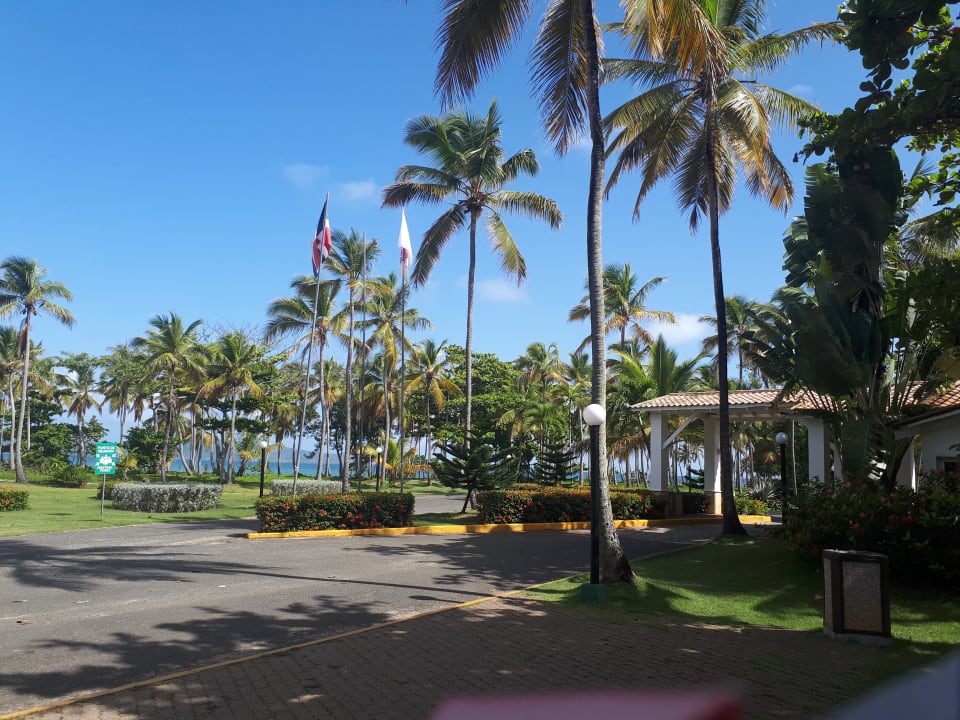 Außenansicht Wyndham Alltra Samana