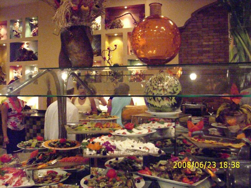 Restauracja główna Regency Plaza Aqua Park & Spa