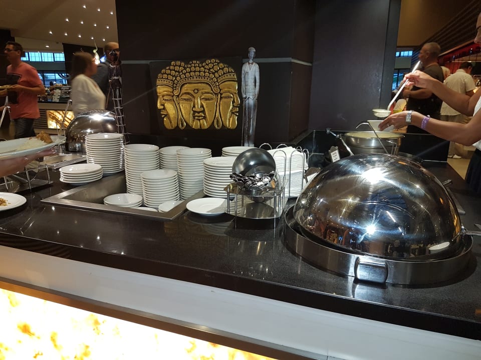 Gastro Limak Lara Deluxe Hotel & Resort