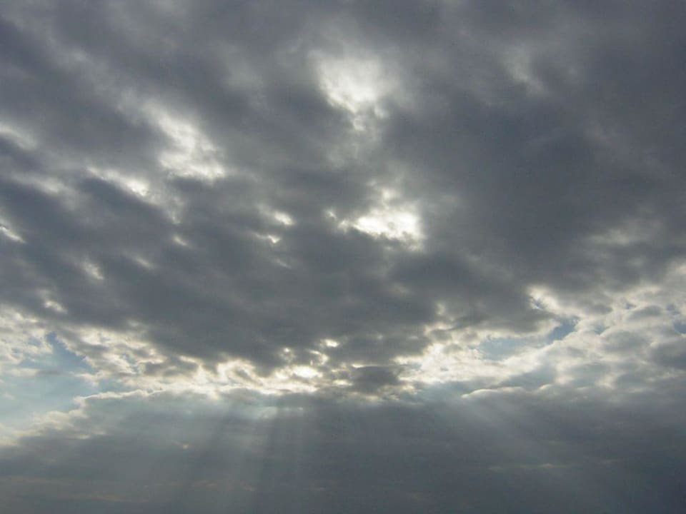 Wolken am Himmel Gardenia Hotel