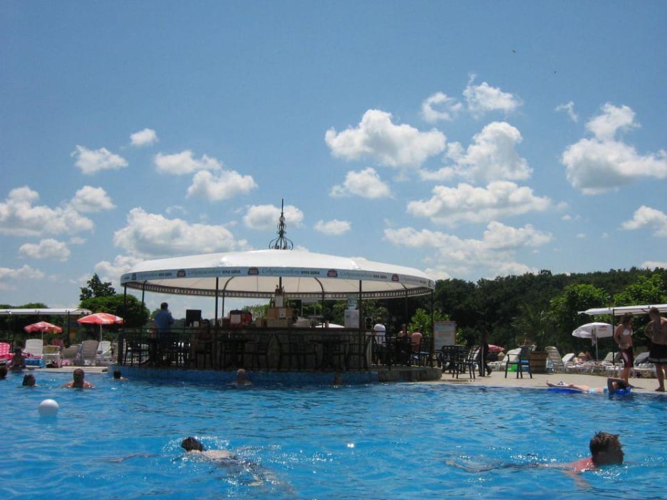 Pool Bella Vista Beach Club