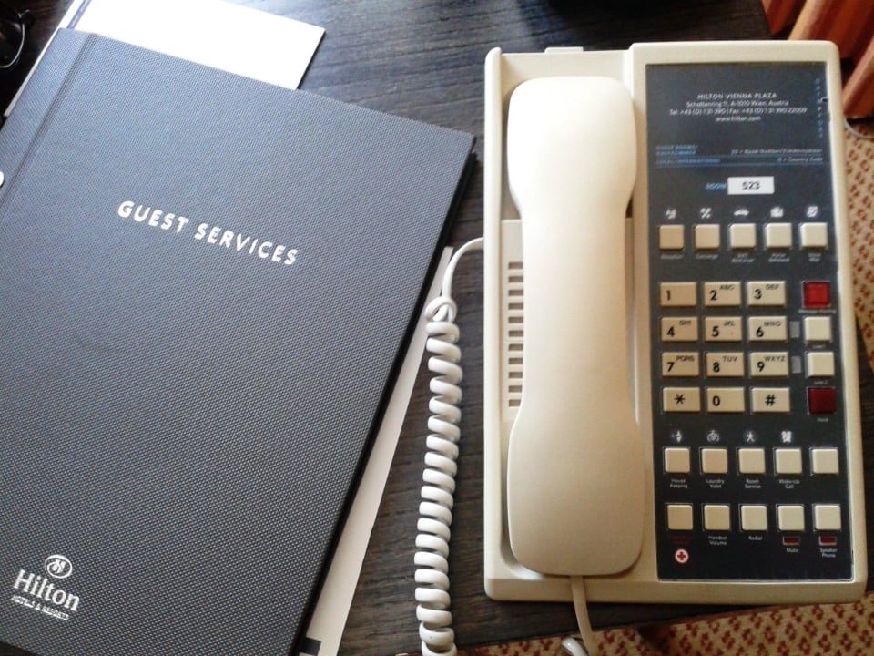 Antiquarisch Hilton Vienna Plaza