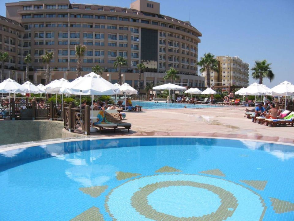 Oberer Pool Richtung Hotel Fame Residence Lara & Spa