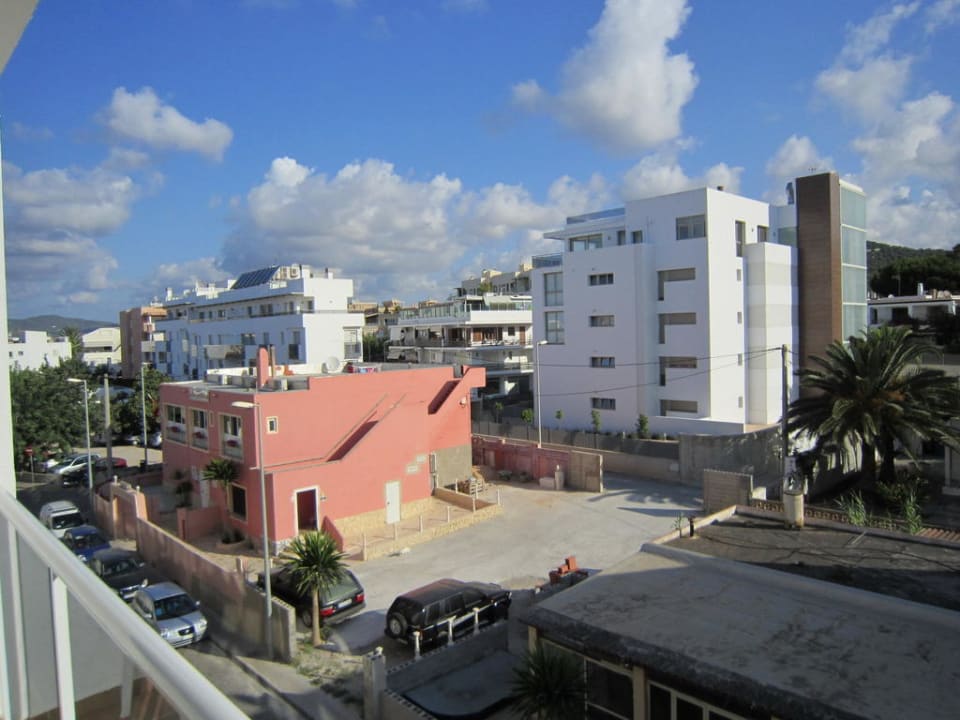 Zimmerausblick Landseite links Hotel Simbad