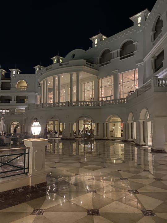 Außenansicht Baron Palace Sahl Hasheesh