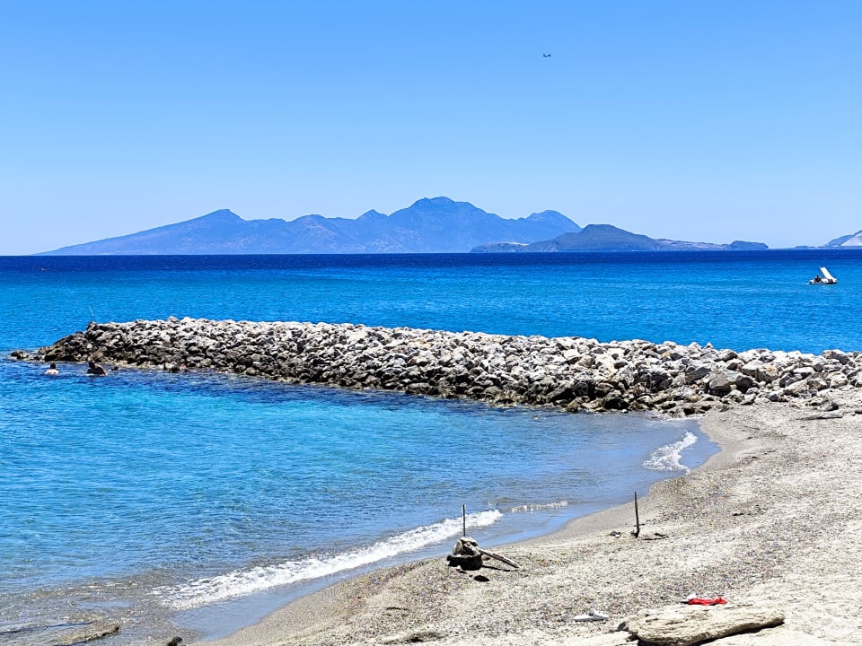 Strand Grand Blue Beach Hotel