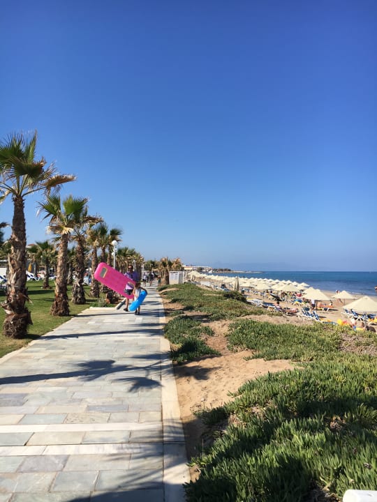 Strand Bella Beach Hotel