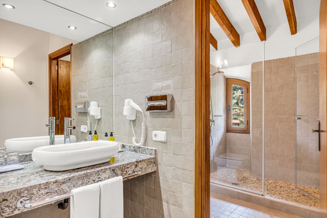 Zimmer Hoposa Costa D'or