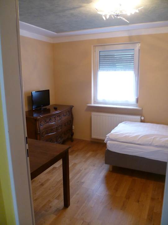 Einzelzimmer Gästehaus Schmitt