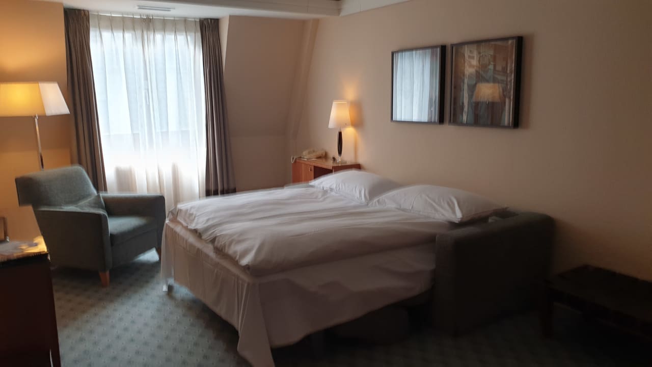 Zimmer Hilton Dresden