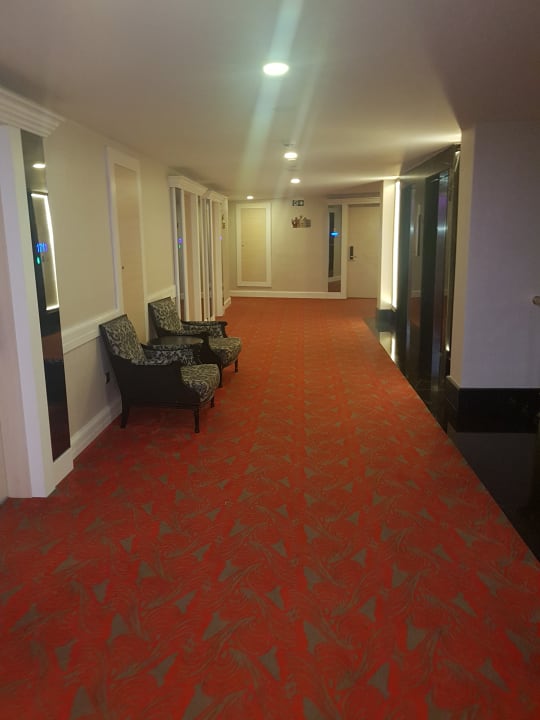 Sonstiges Azura Deluxe Resort & Spa Hotel