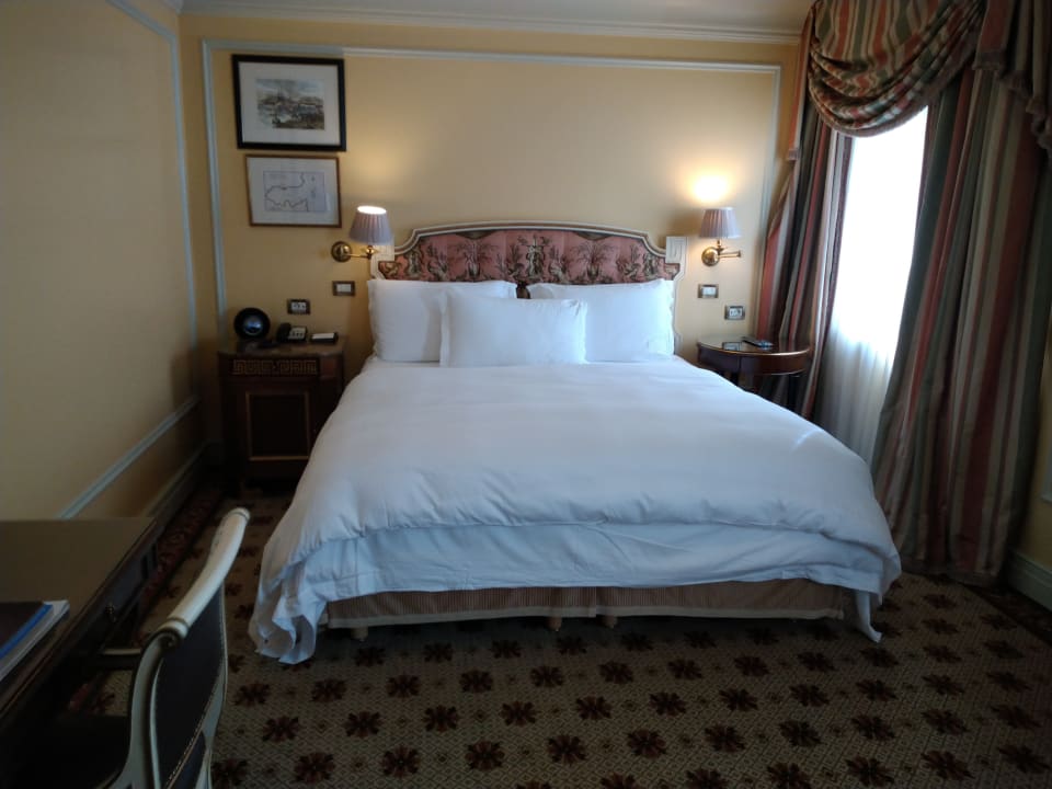 Zimmer Hotel Grande Bretagne