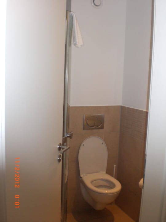 Duschbad unten Grandsuite Suitenhotel Idyll Heckenrose