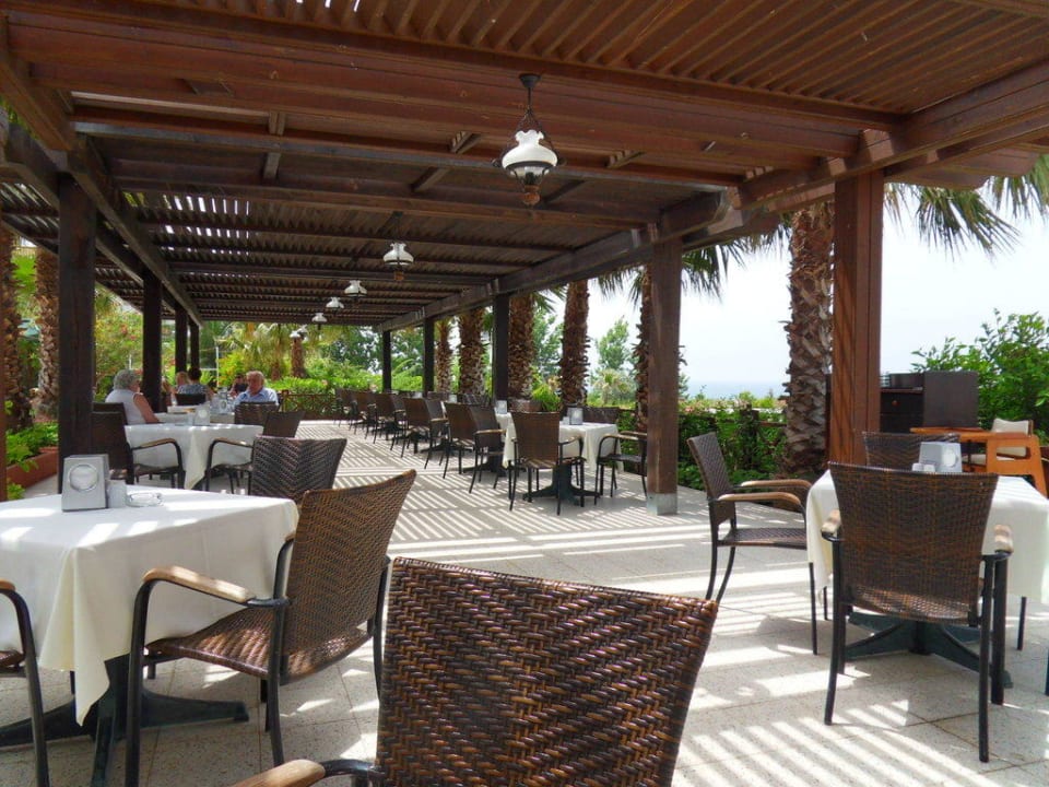 Poolbar Alba Resort Hotel