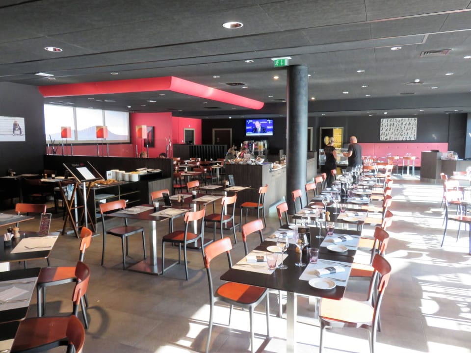 Restaurant und Fühstücksbüffet Hotel Lyon Ouest
