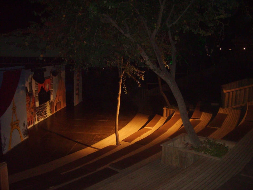 Amphitheater bei Nacht Side Prenses Resort & Spa