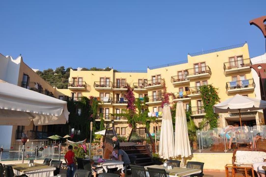 Drugie skrzydło hotelu Golden Age Hotel Crystal Bodrum