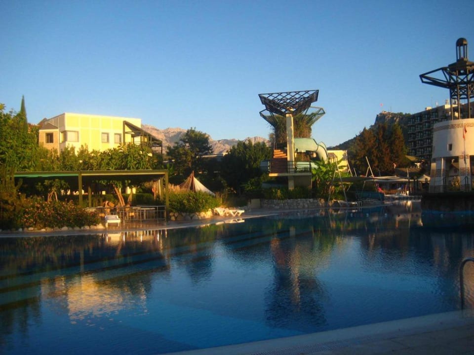 Spiegelung  Limak Limra Hotel & Resort