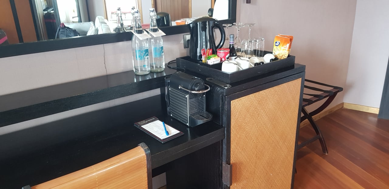 Zimmer Meeru Maldives Resort Island