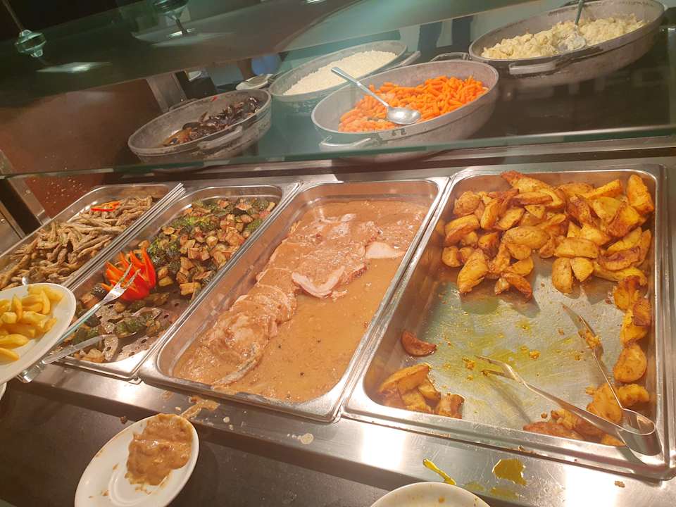 Gastro Gavimar Ariel Chico Club & Resort