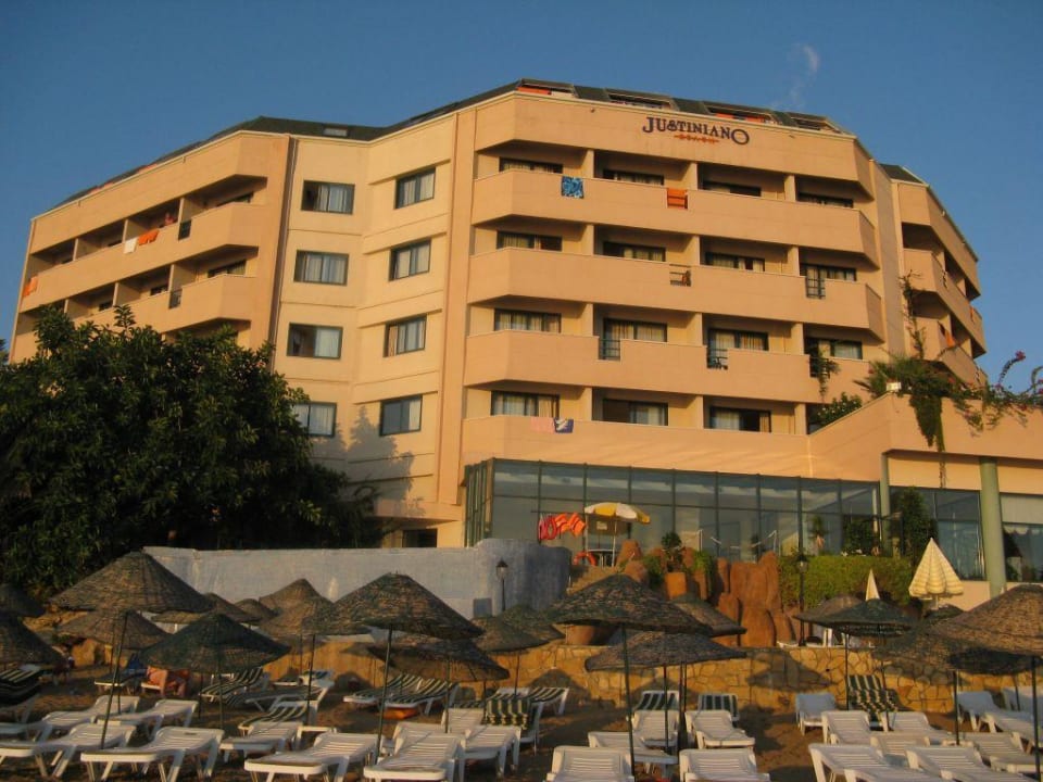 Sehr Schönes Hotel Aska Hotel Just in Beach