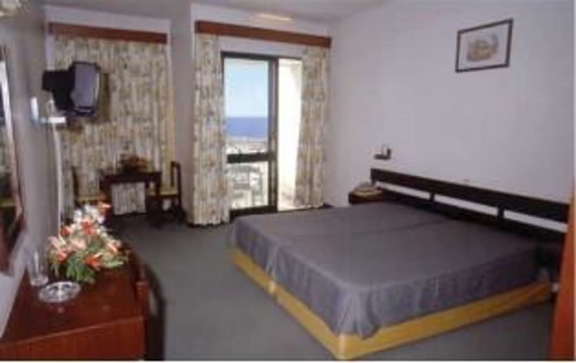 Guest Room A Hotel Imperatriz