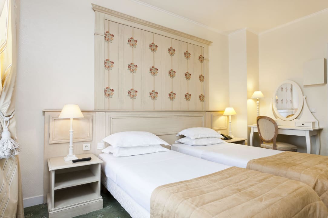 Twin Room Hotel de Bellevue Paris Gare du Nord