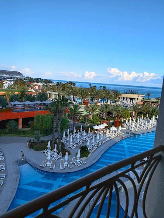 Außenansicht Kirman Belazur Resort & Spa