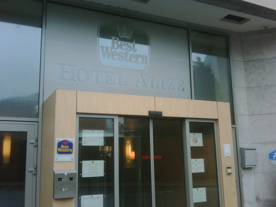 Eingang Hotel & Aparthotel Alize Mouscron