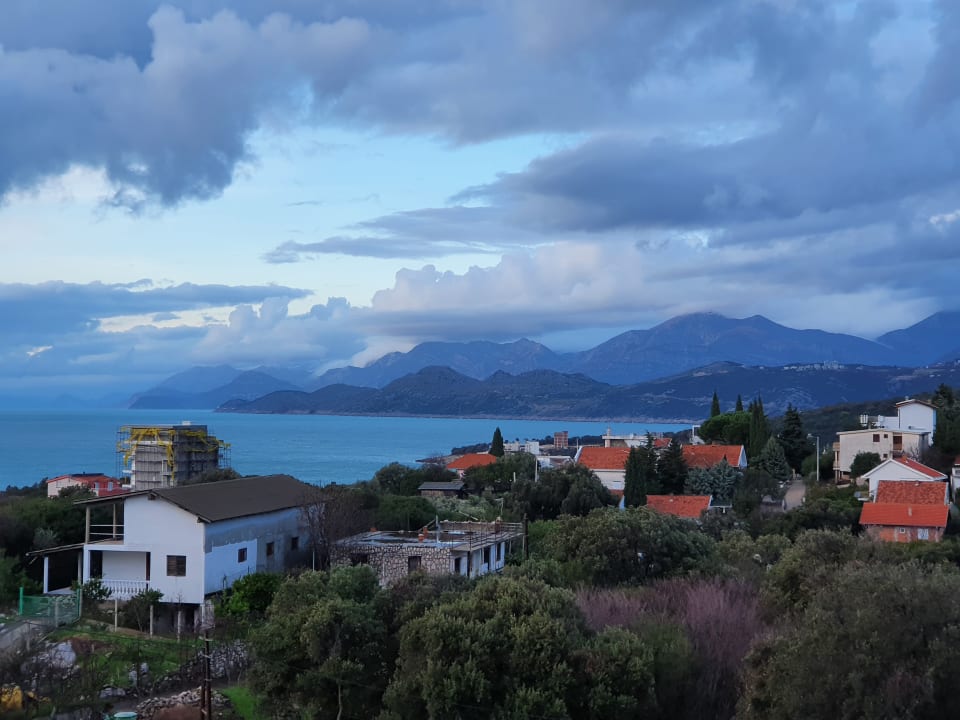 Ausblick Montenegro Apartments Utjeha