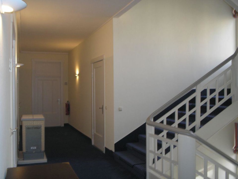 Weg zur Dusche Hotel Xenia