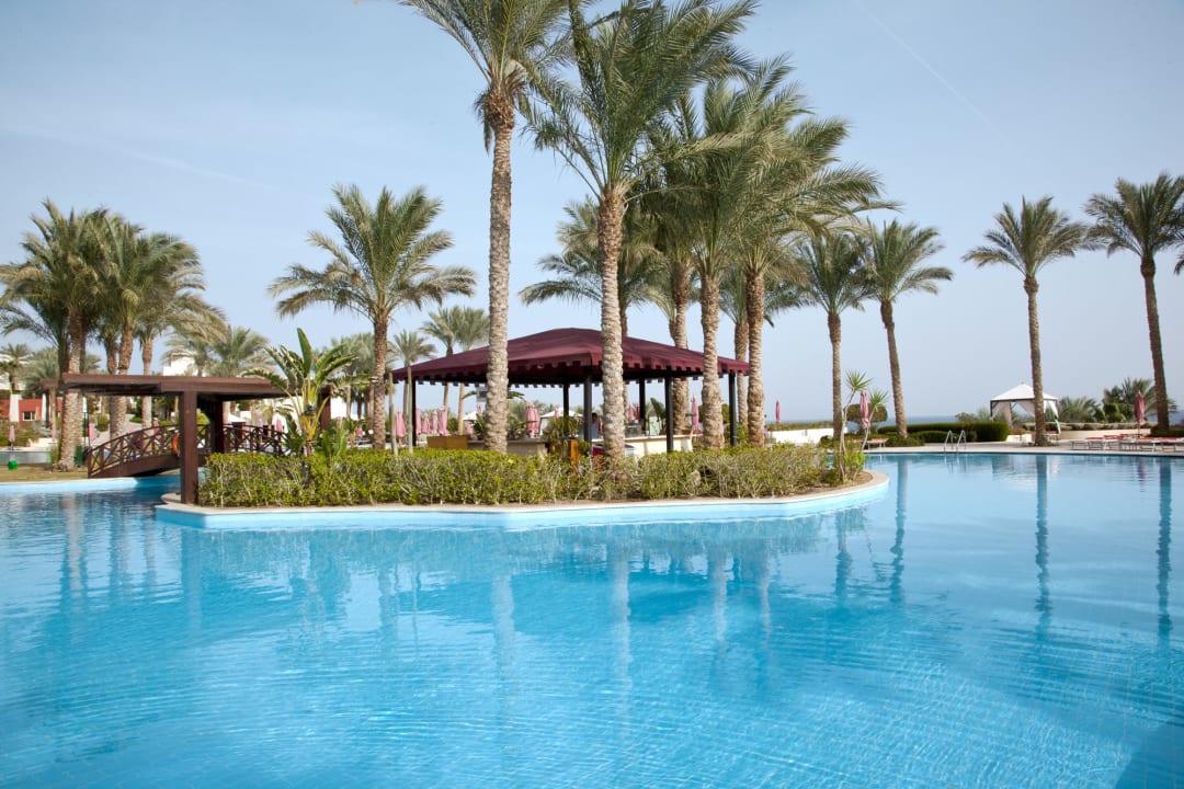Grand Rotana Swimming Pool Grand Rotana Resort & Spa