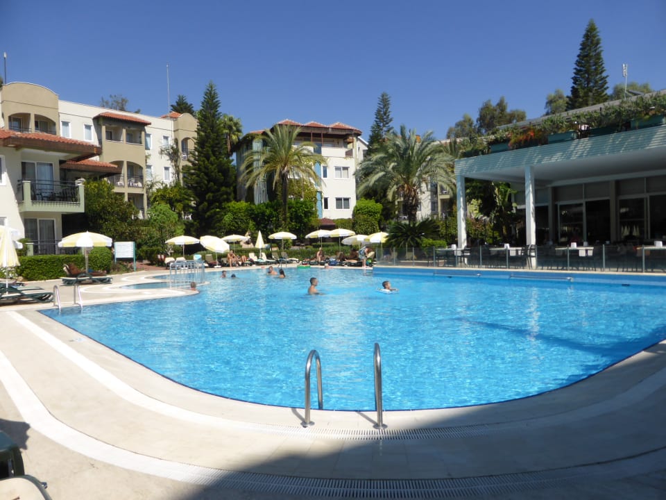 Pool Hotel Gardenia Beach