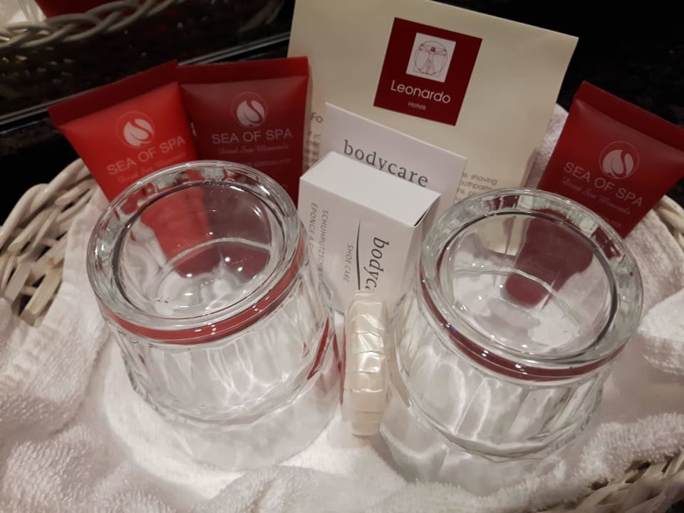 Badezimmer Leonardo Hotel Hannover Airport