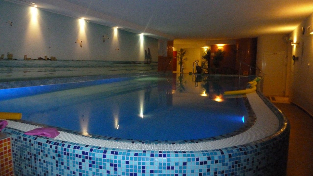 Super toller Pool im Wellnessbereich Villa del Mar