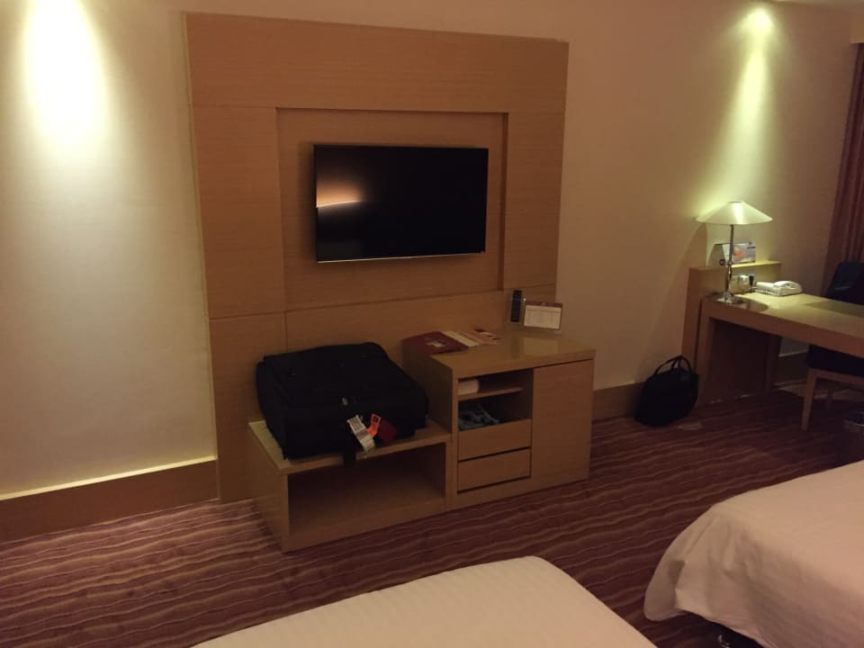 Zimmer Parsian Azadi Hotel