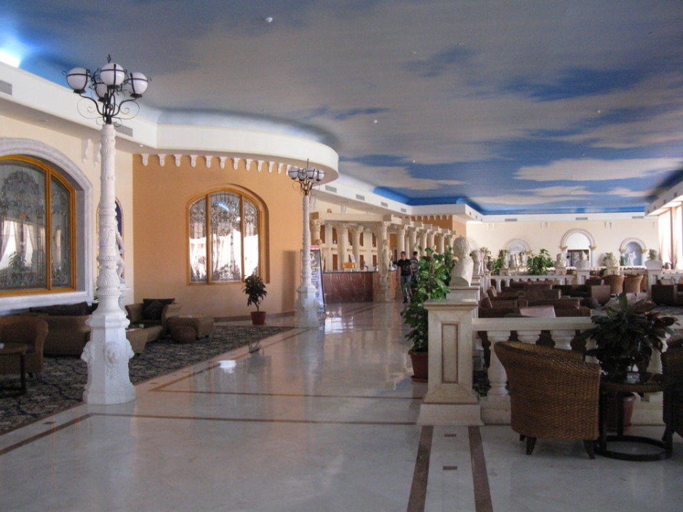 Pieknie Hotel Titanic Palace