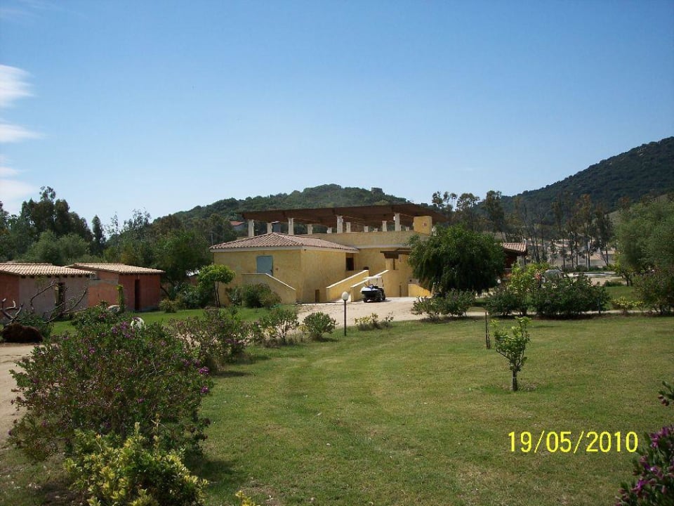 Restaurant von hinten aus der Anlage Limone Beach Village