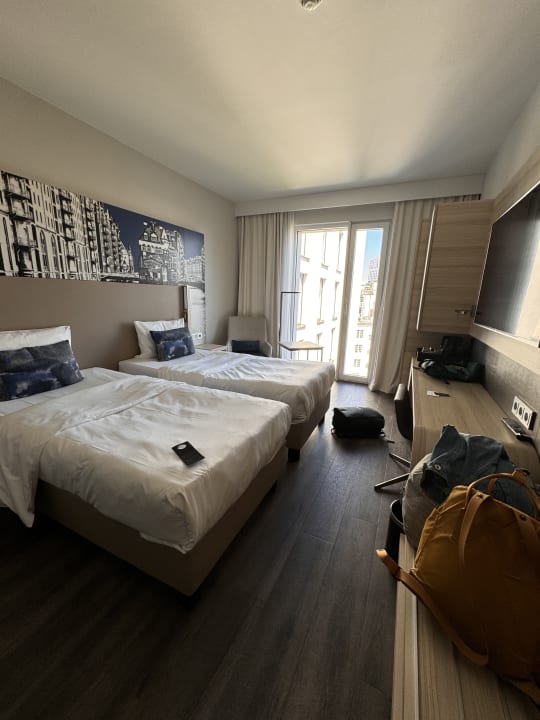 Zimmer Courtyard by Marriott Hamburg City