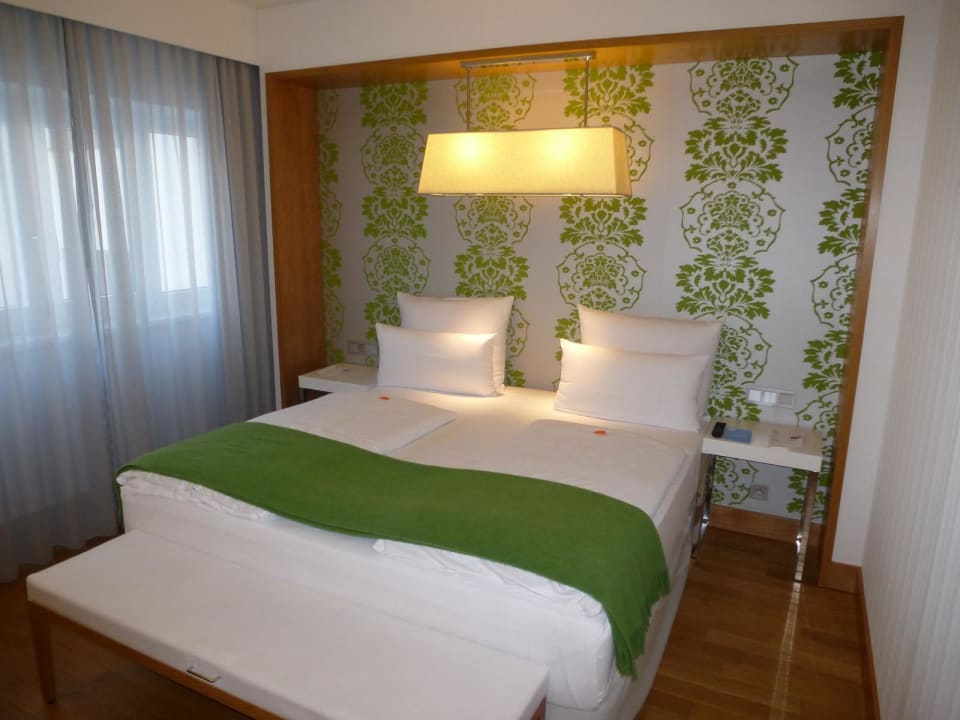 Bett Hotel NH Frankfurt Messe