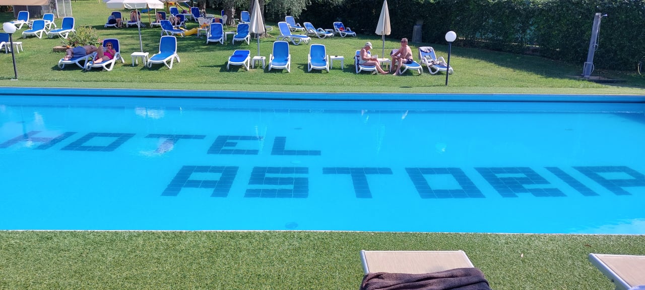 Pool Hotel Astoria