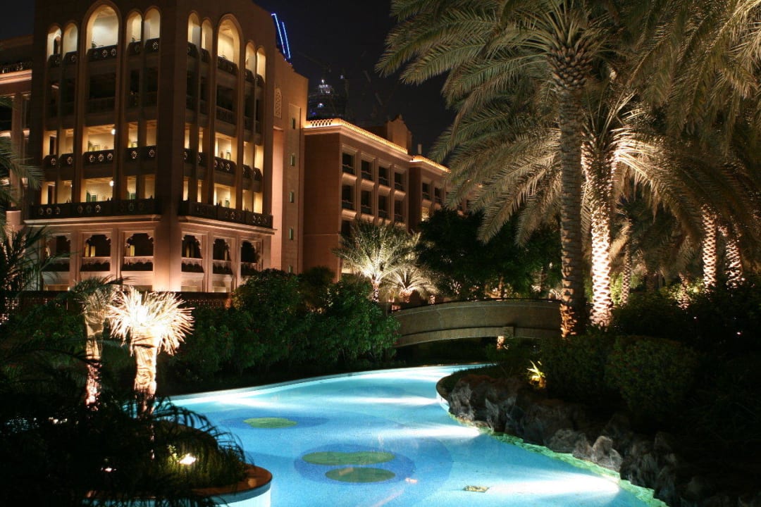 Westpool Emirates Palace Mandarin Oriental